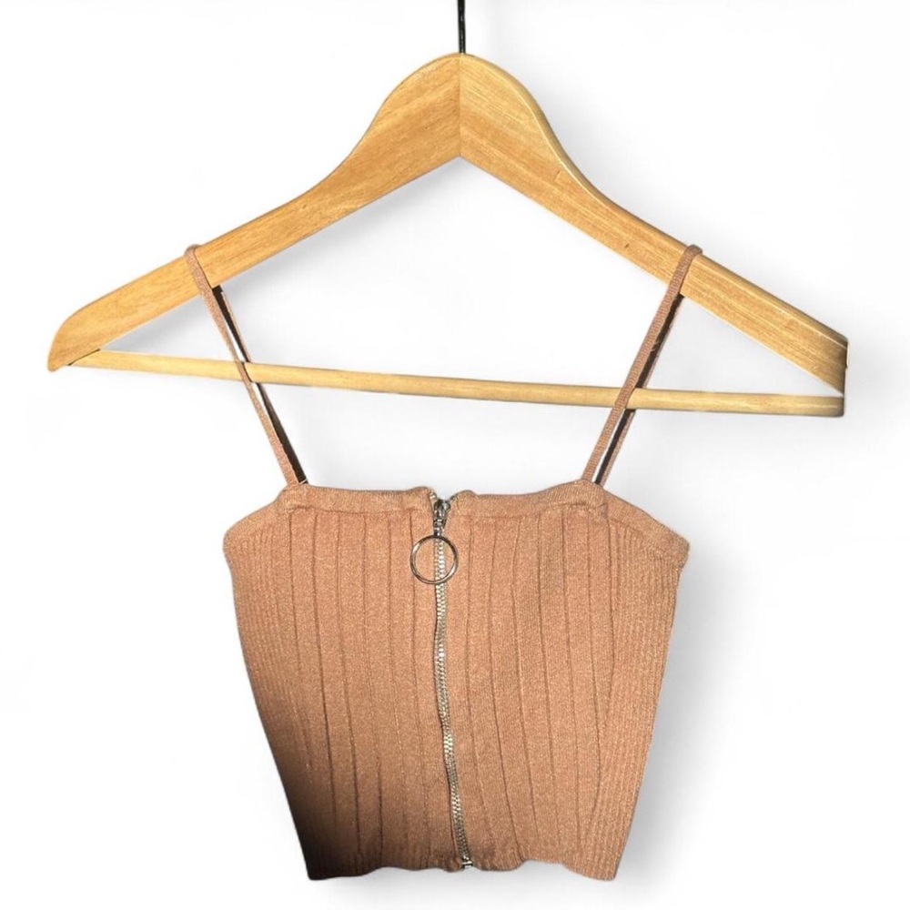 Kendall & Kylie Brown Ribbed Crop Top